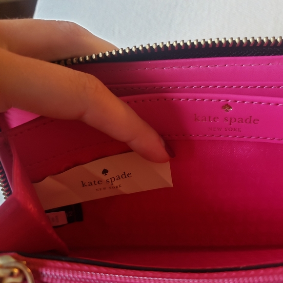 NWOT Kate Spade Wallet - Picture 5 of 7